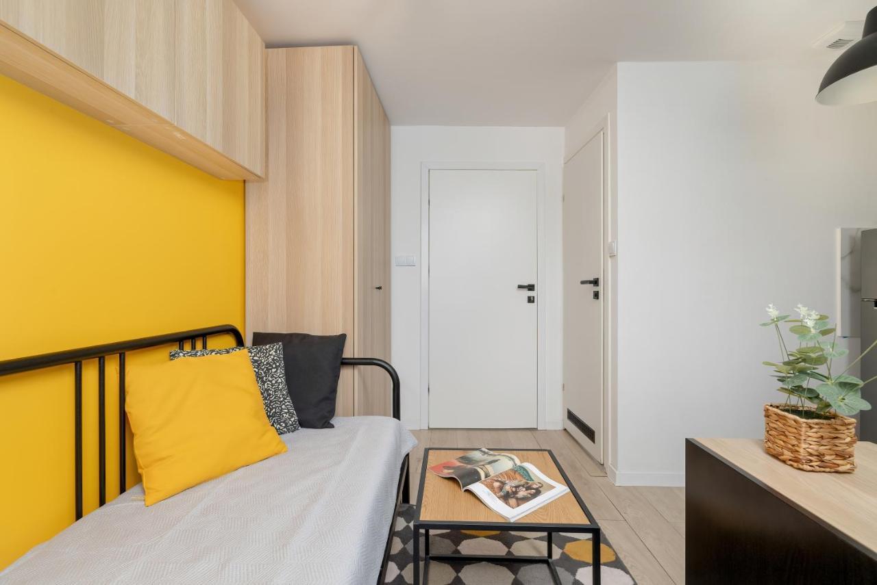 Modernly Arranged Apartments In Katowice By Noclegi Renters Exterior photo